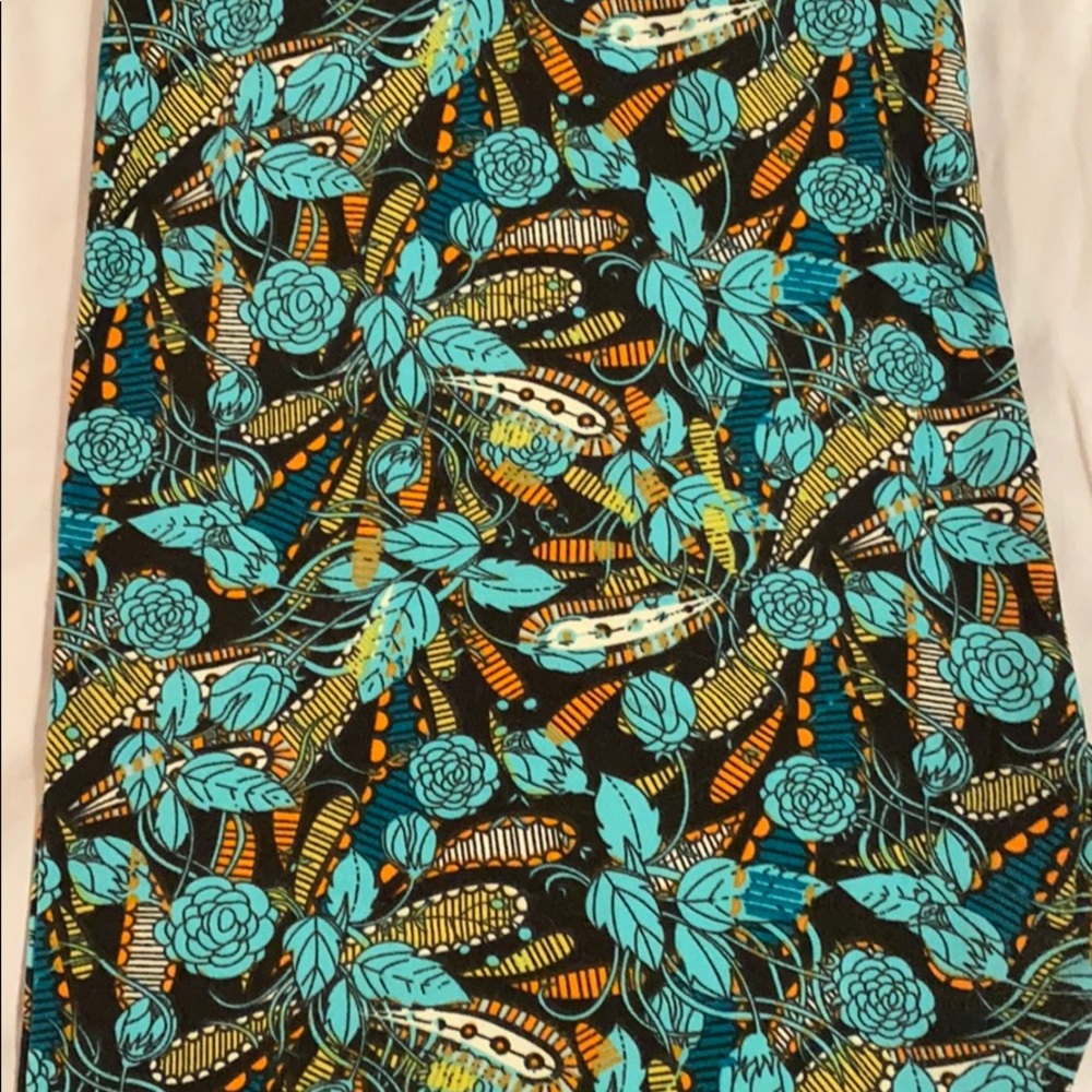 Lula Roe Patterned Leggings Size TC